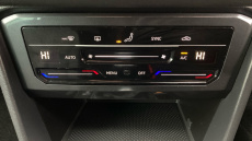 Volkswagen Tiguan 1.5 TSI 150 Life 5dr Petrol Estate